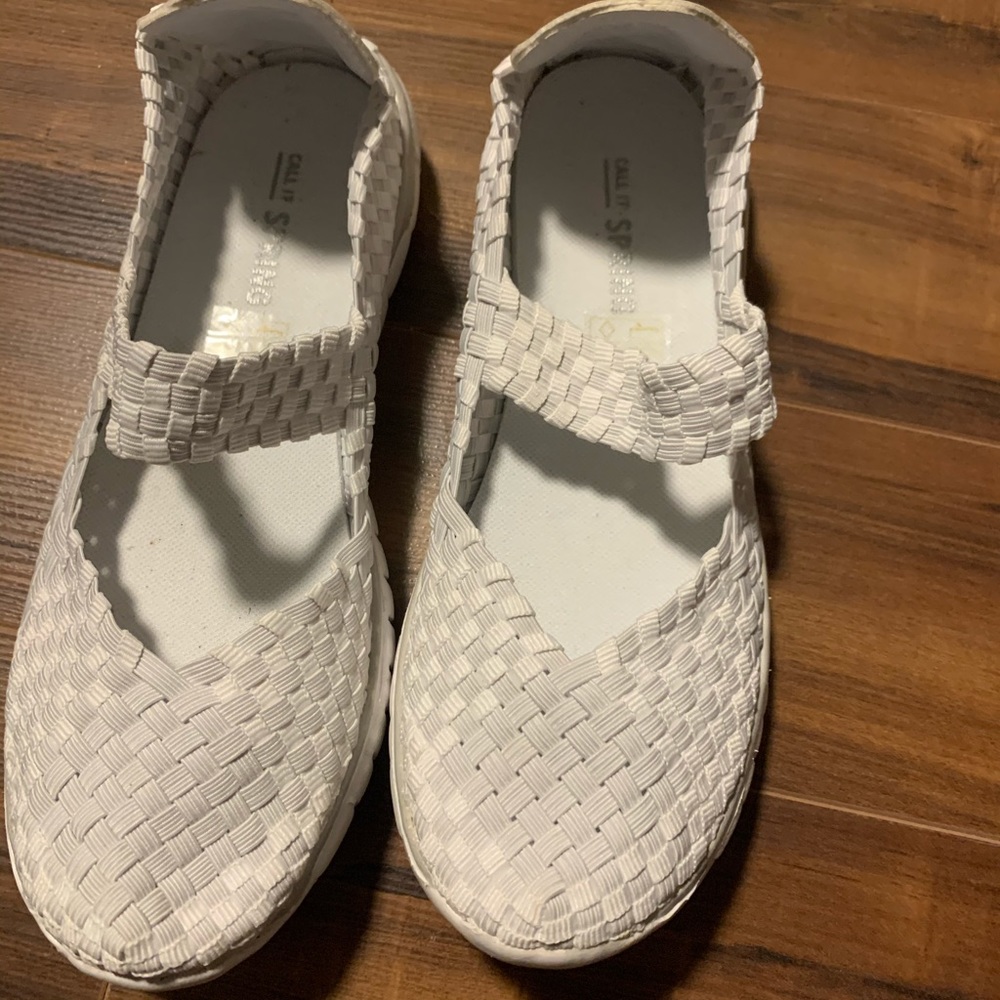 Mary Jane style shoe
